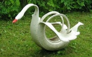 Лебедь из автомобильных шин Лебедь из автомобильных шин
