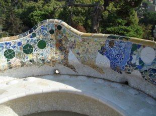 Мозаика в украшении фонтанов на даче